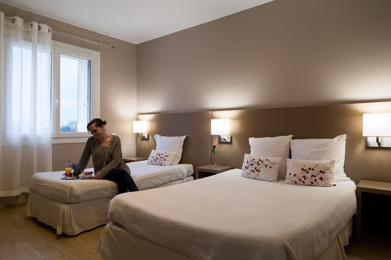 Logis Hotel & Restaurant Le Pardaillan Gondrin Eksteriør billede
