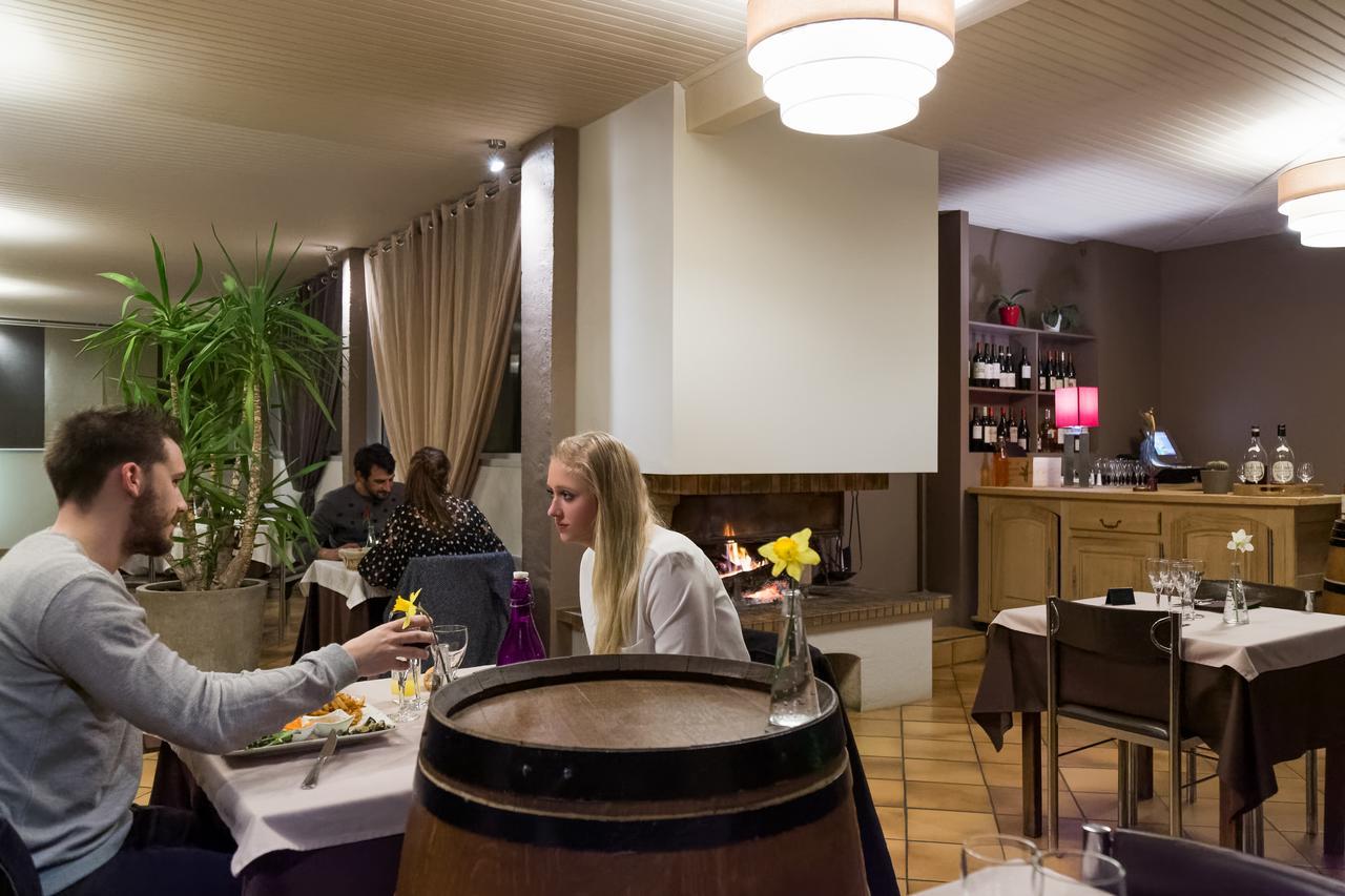 Logis Hotel & Restaurant Le Pardaillan Gondrin Eksteriør billede